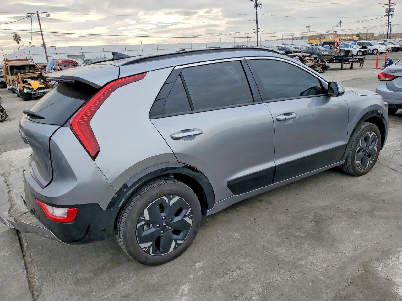 2025 KIA Niro Wind