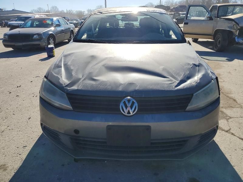 2014 Volkswagen Jetta Base