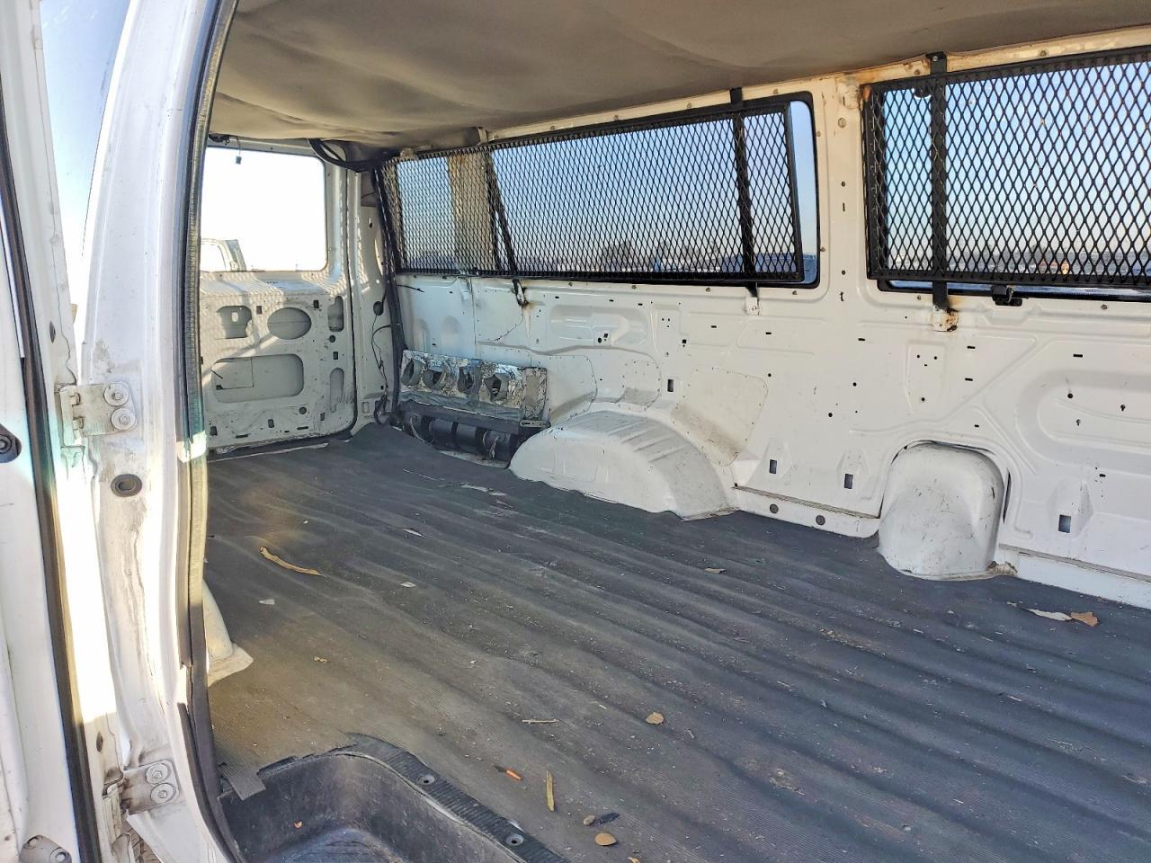 2009 Ford E250 Delivery Van