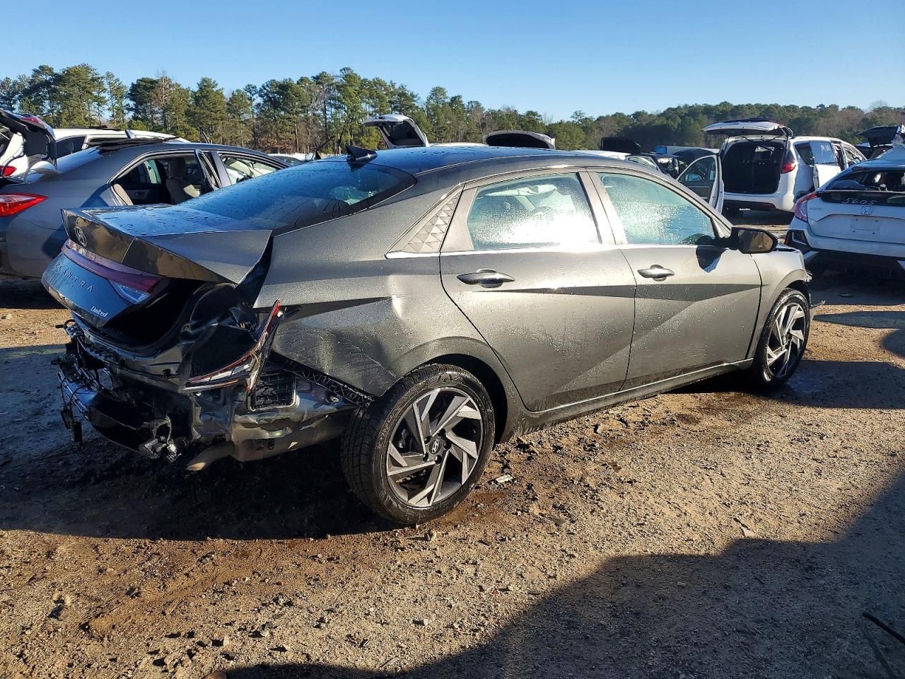 2024 Hyundai Elantra Limited