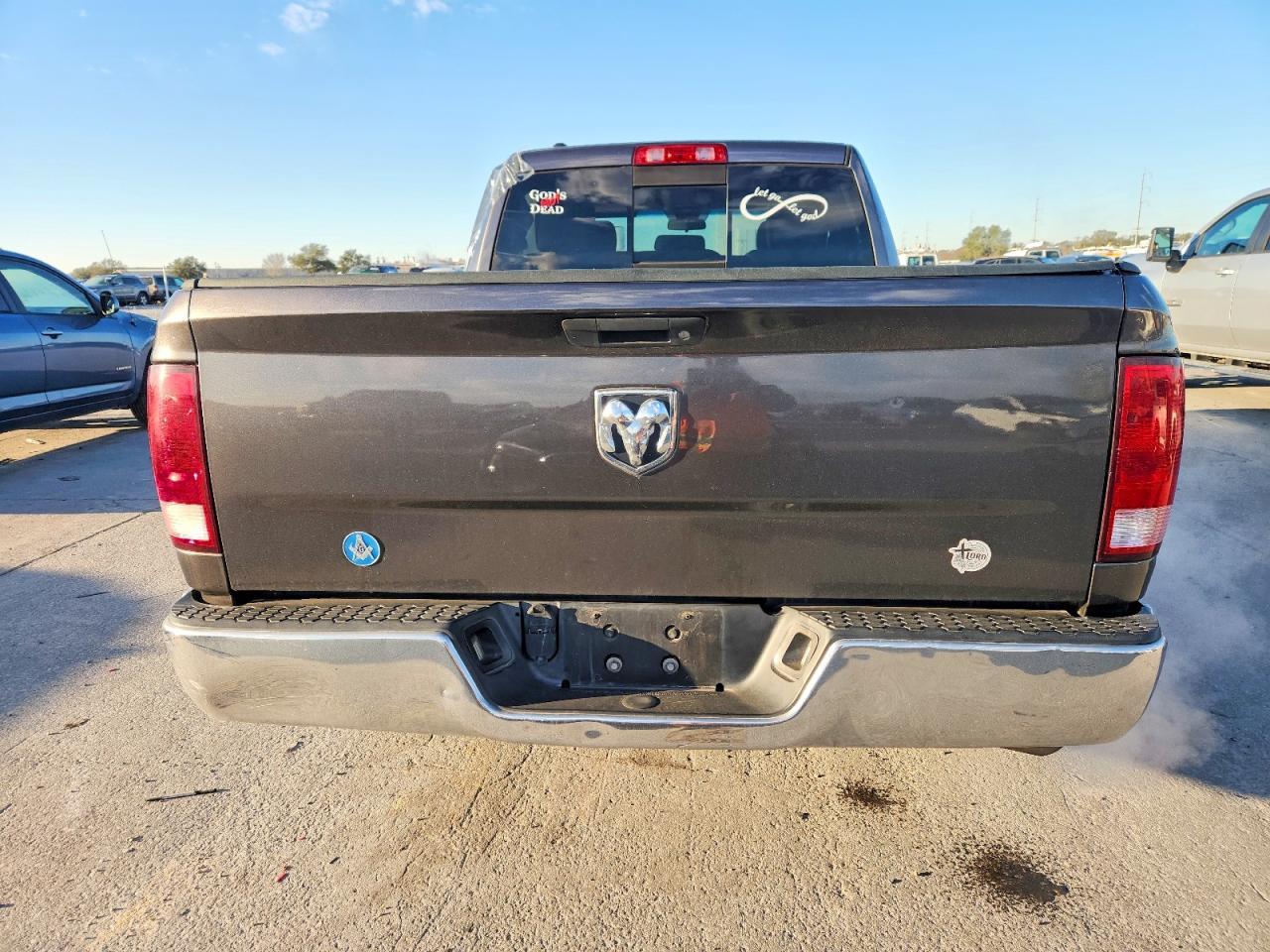 2017 Dodge Ram 1500 slt