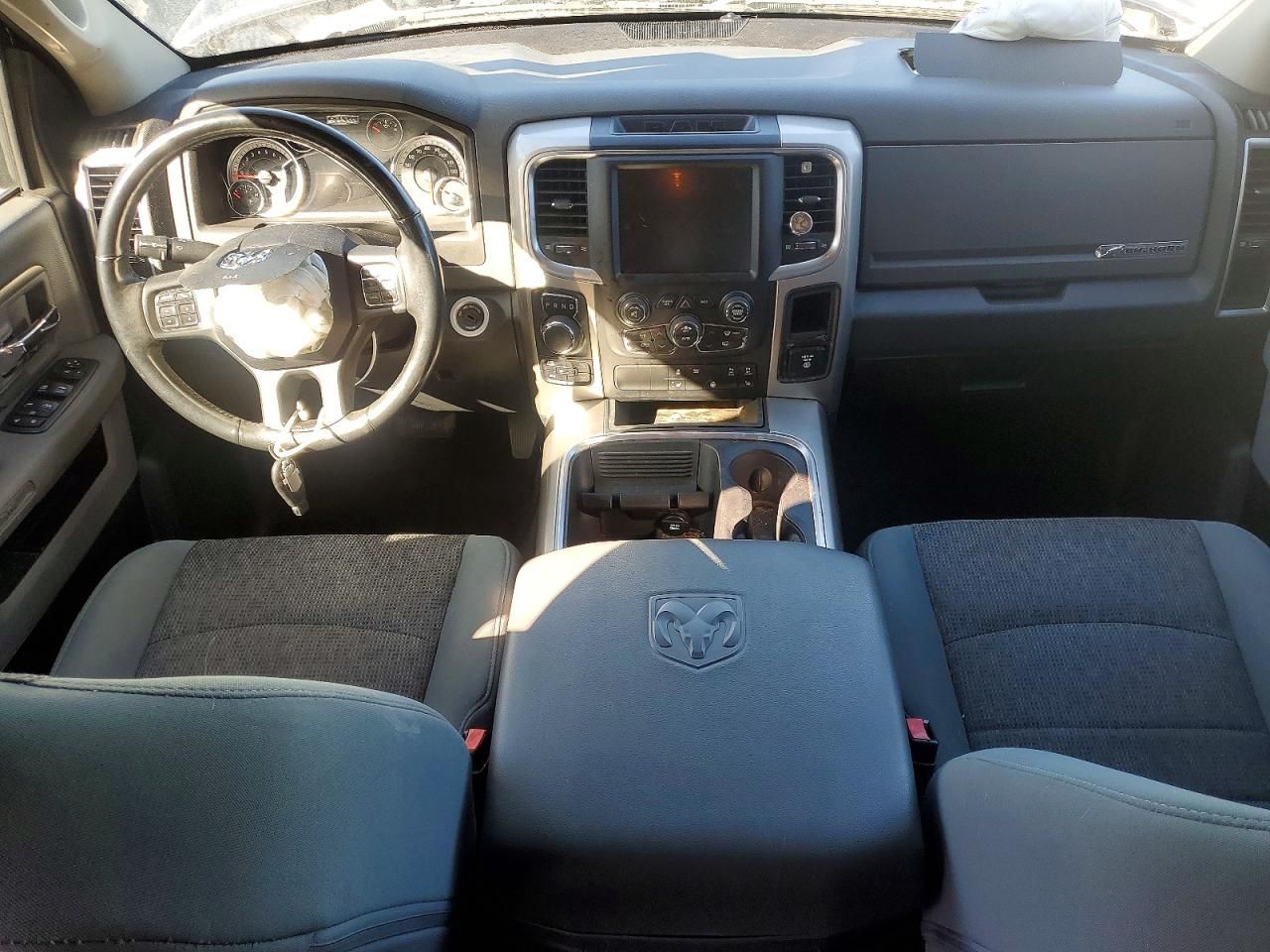 2017 Dodge Ram 1500 slt