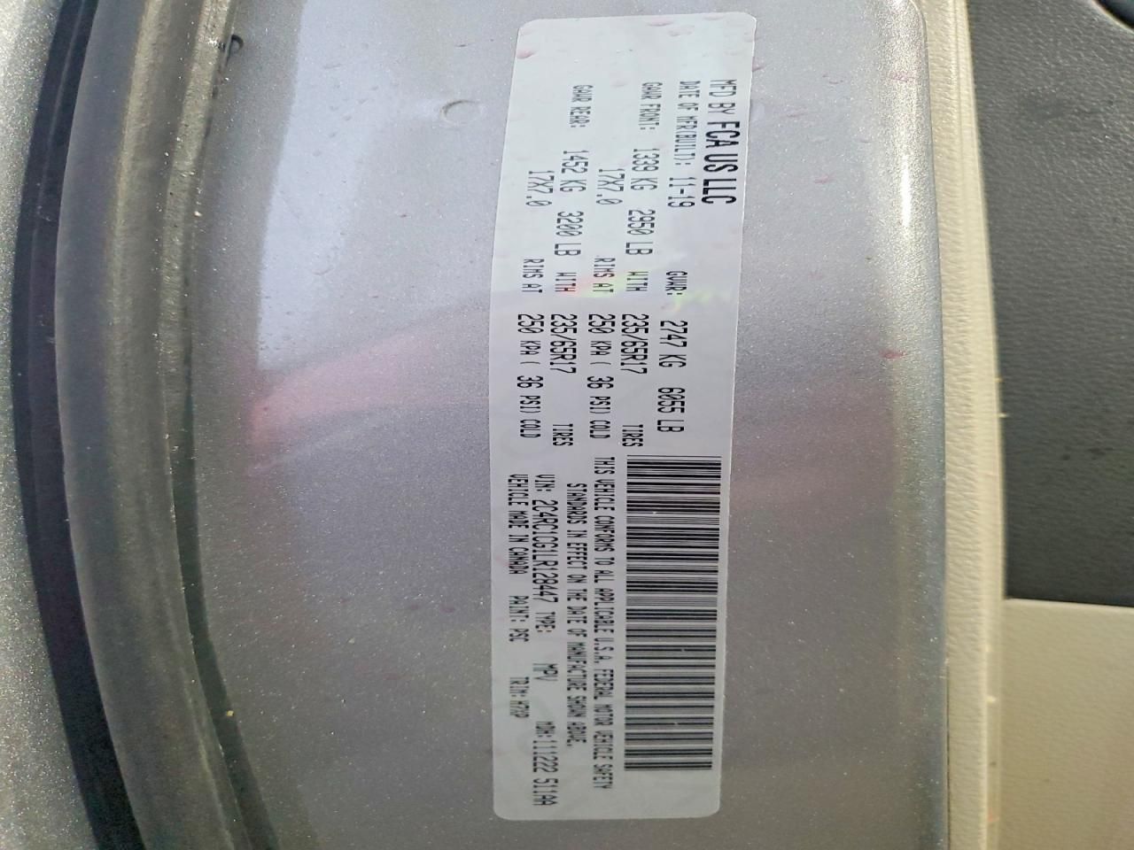 2020 Chrysler Voyager lx