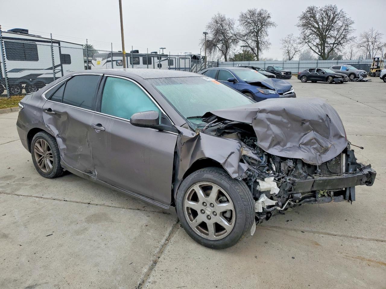 2017 Toyota Camry le