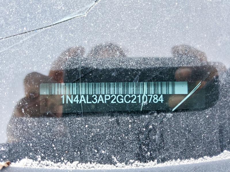 2016 Niss Altima 2.5