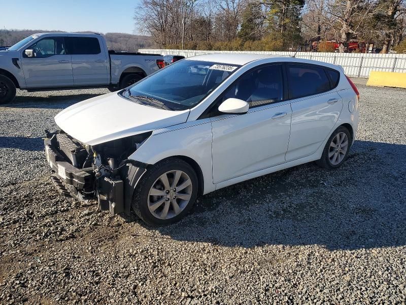 2012 Hyundai Accent gls