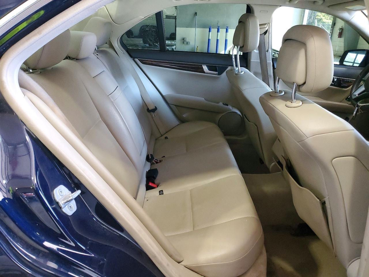 2012 Mercedes-Benz C 250