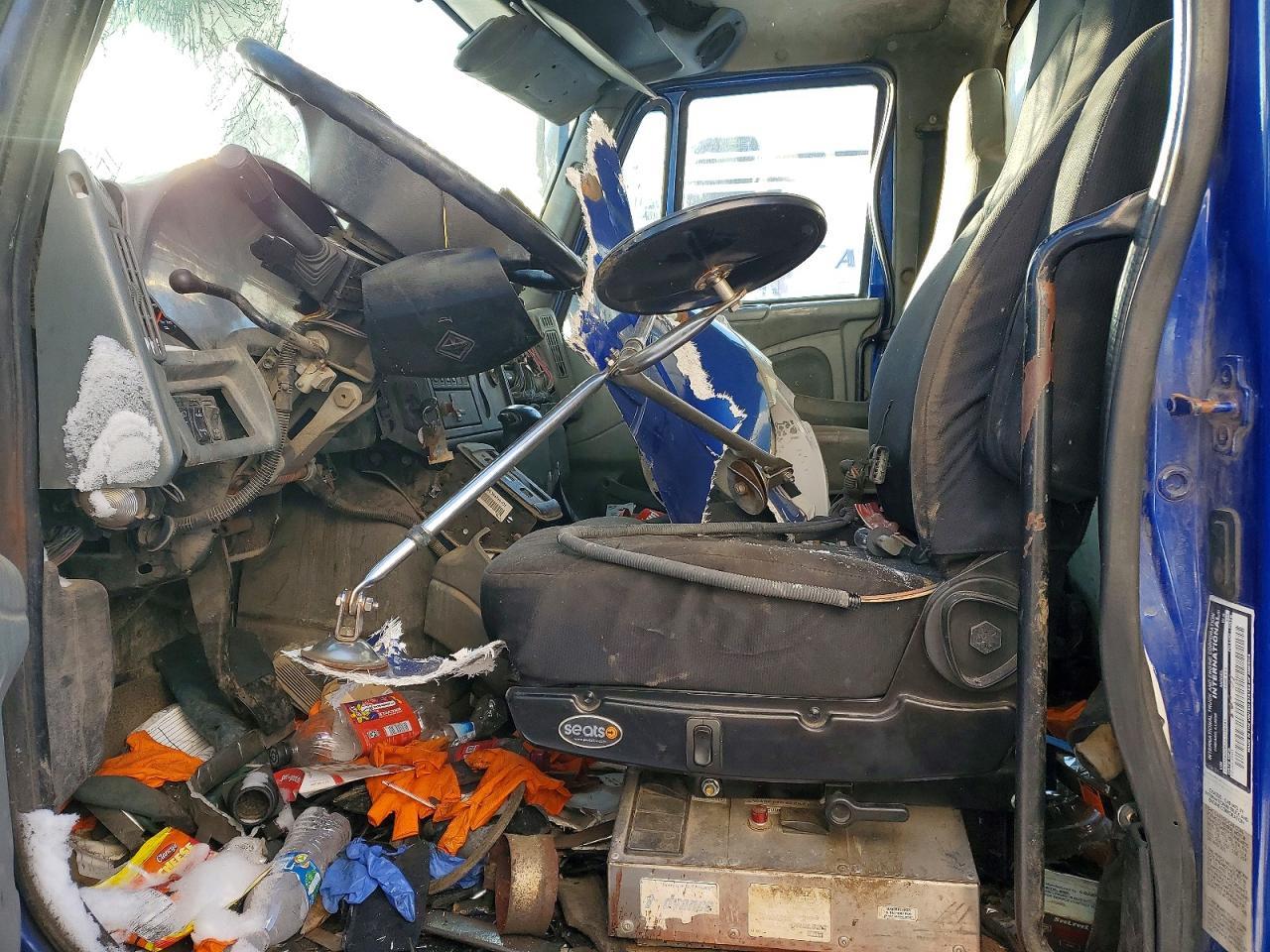 2002 International 4600 Septic Truck