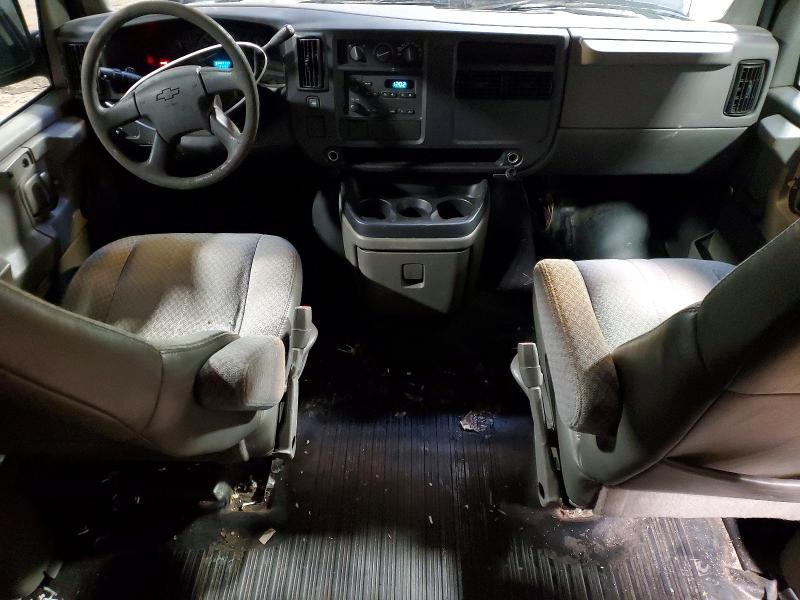 2003 Chevrolet Express G1500 Delivery van