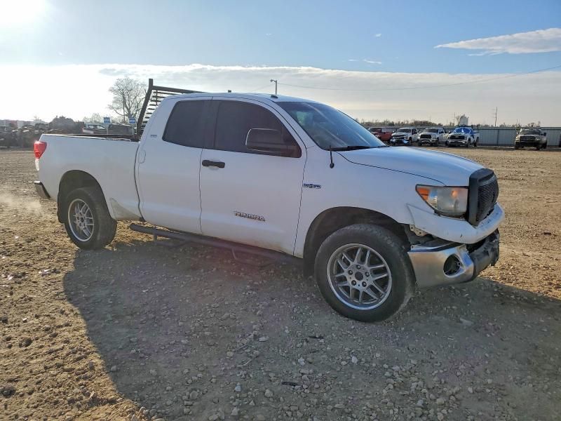 2011 Toyota Tundra Double cab SR5