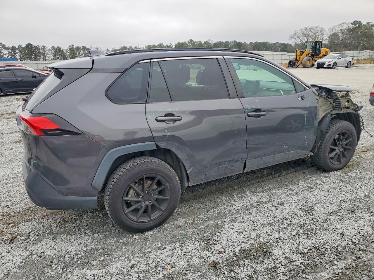 2019 Toyota Rav4 le