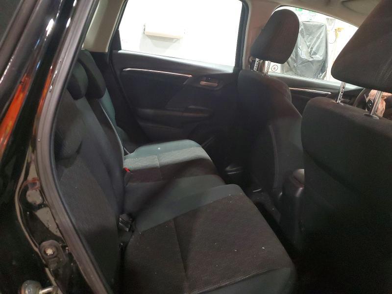 2015 Honda Fit lx 5DR