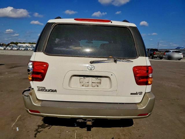 2003 Toyota Sequoia SR5