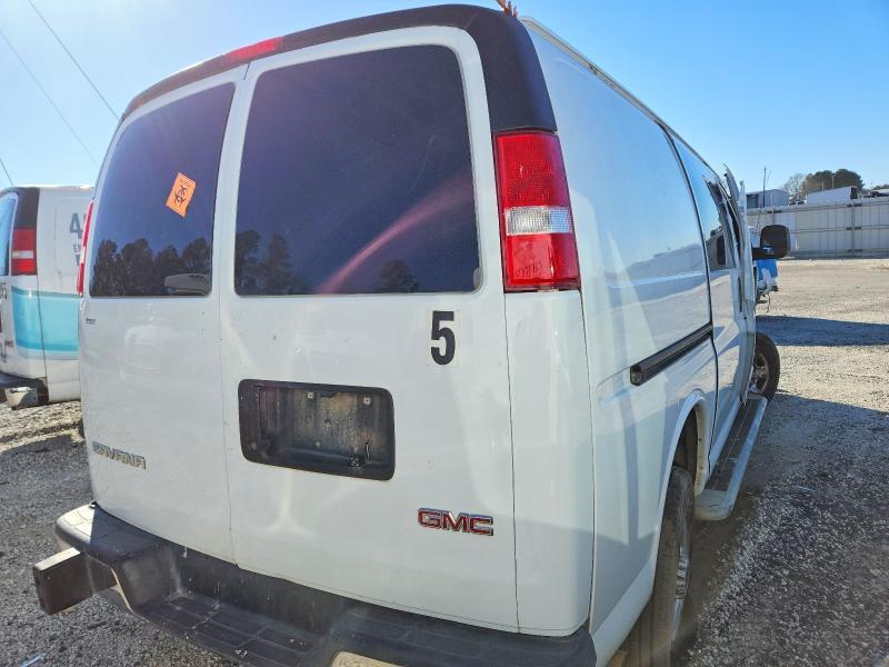 2020 GMC Savana G2500 Delivery van
