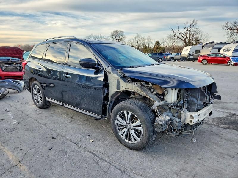 2018 Nissan Pathfinder s