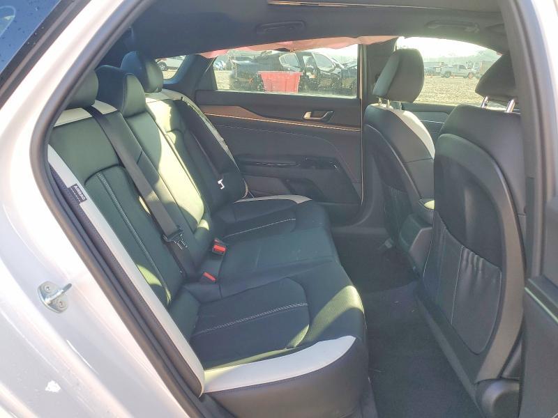 2026 KIA K5 gt Line