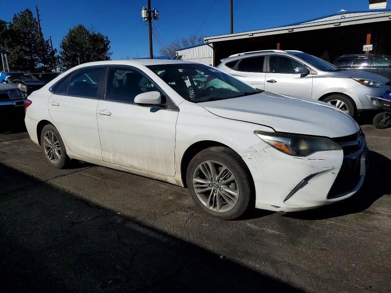 2016 Toyota Camry le