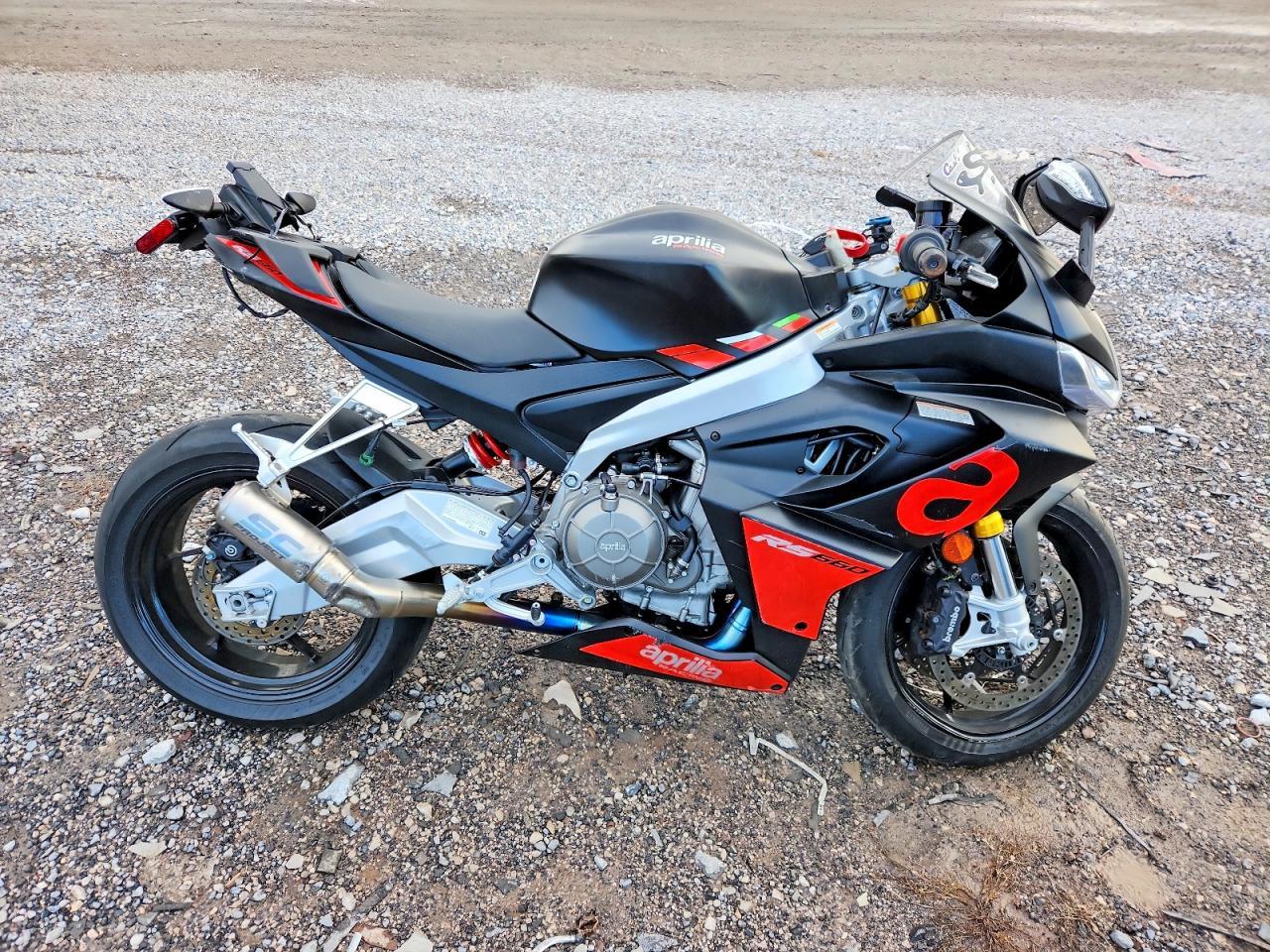 2025 Aprilia RS 660