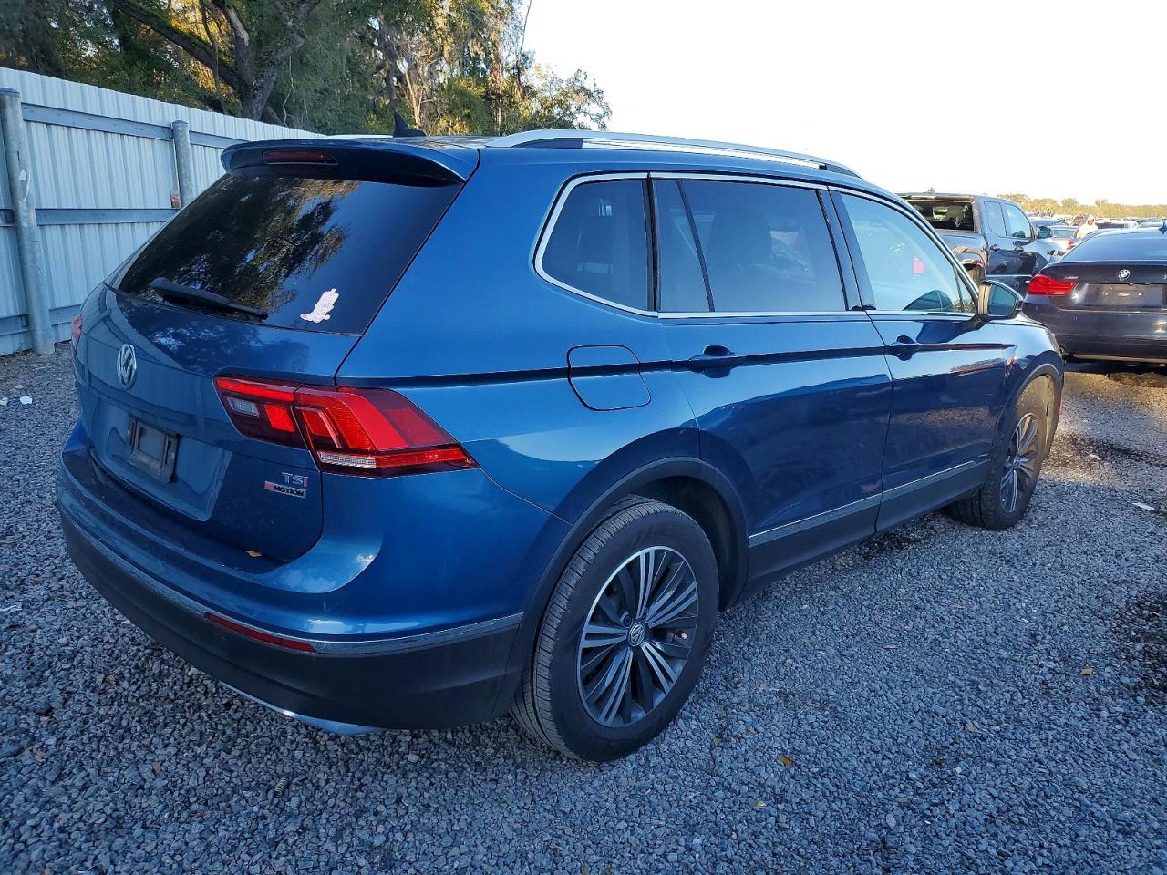 2018 Volkswagen Tiguan se