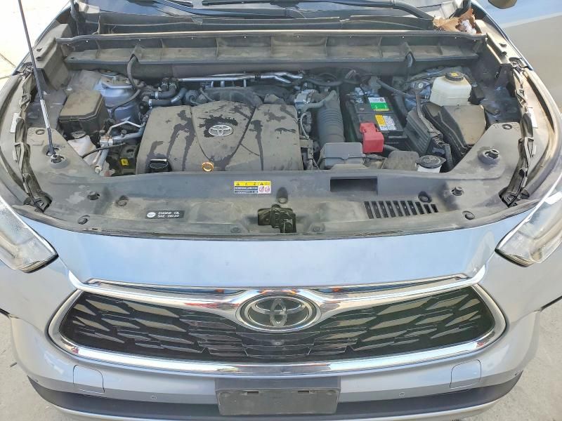 2020 Toyota Highlander Platinum