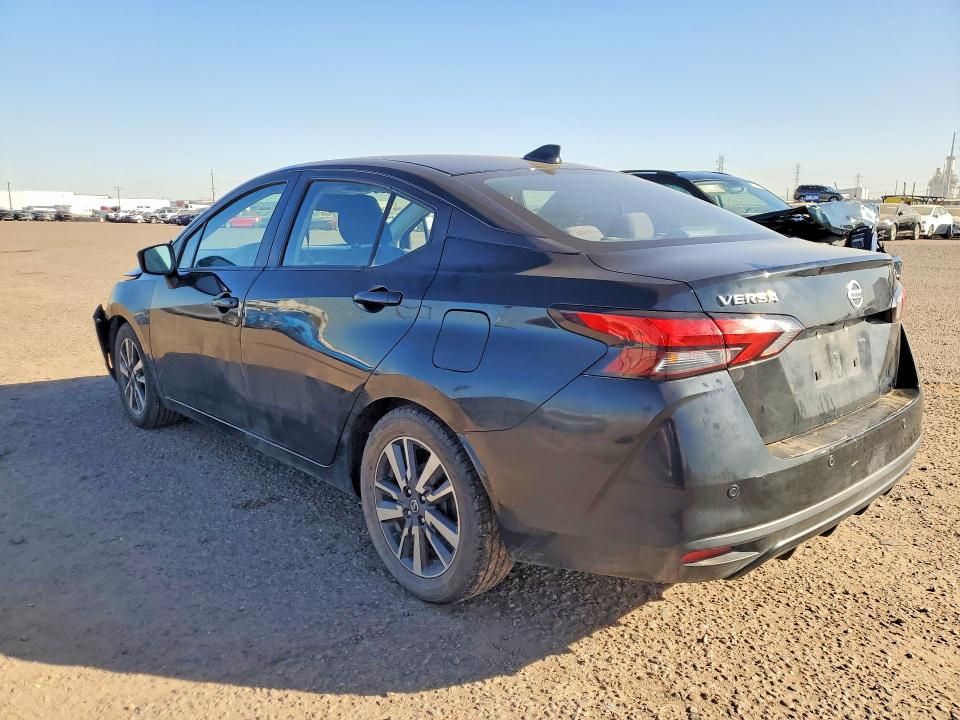 2021 Nissan Versa sv