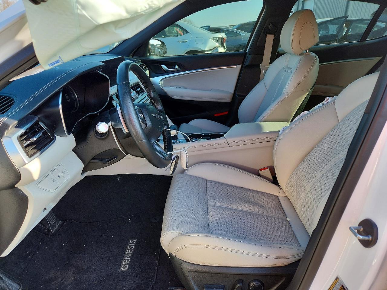 2025 Genesis G70 2.5t Standard