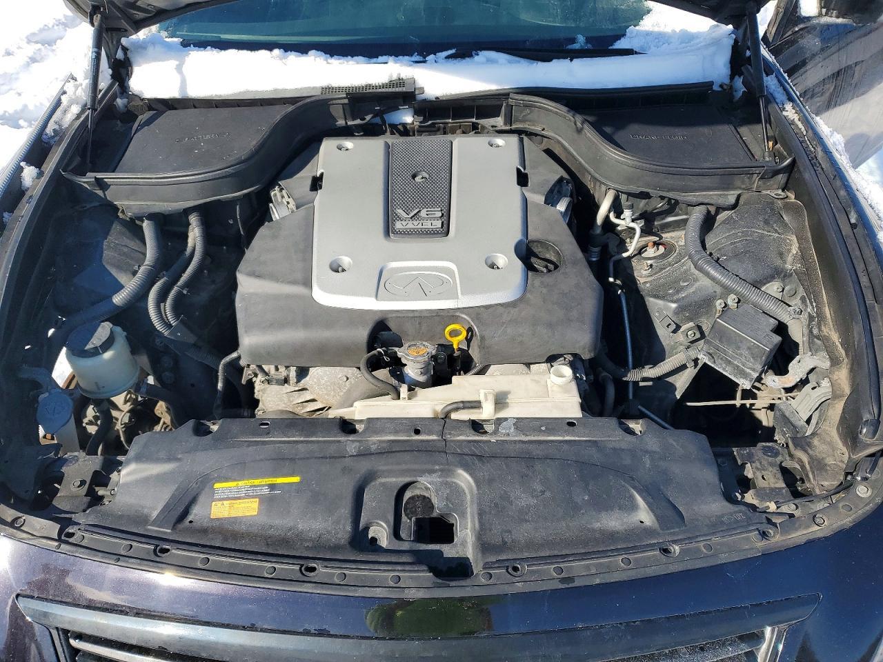 2013 Infiniti G37