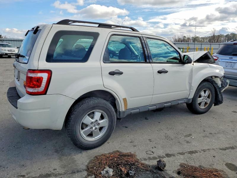 2011 Ford Escape xls