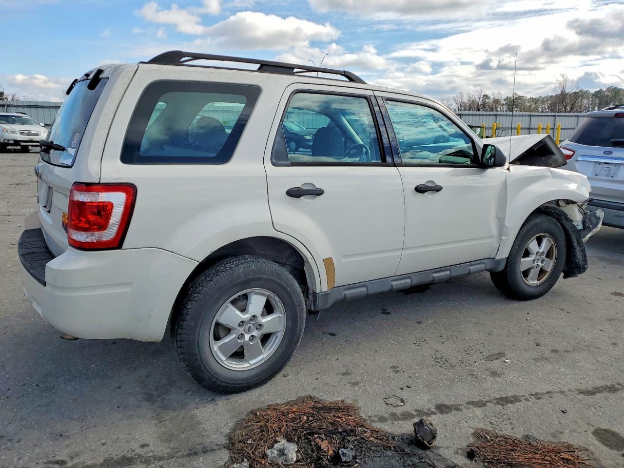 2011 Ford Escape xls