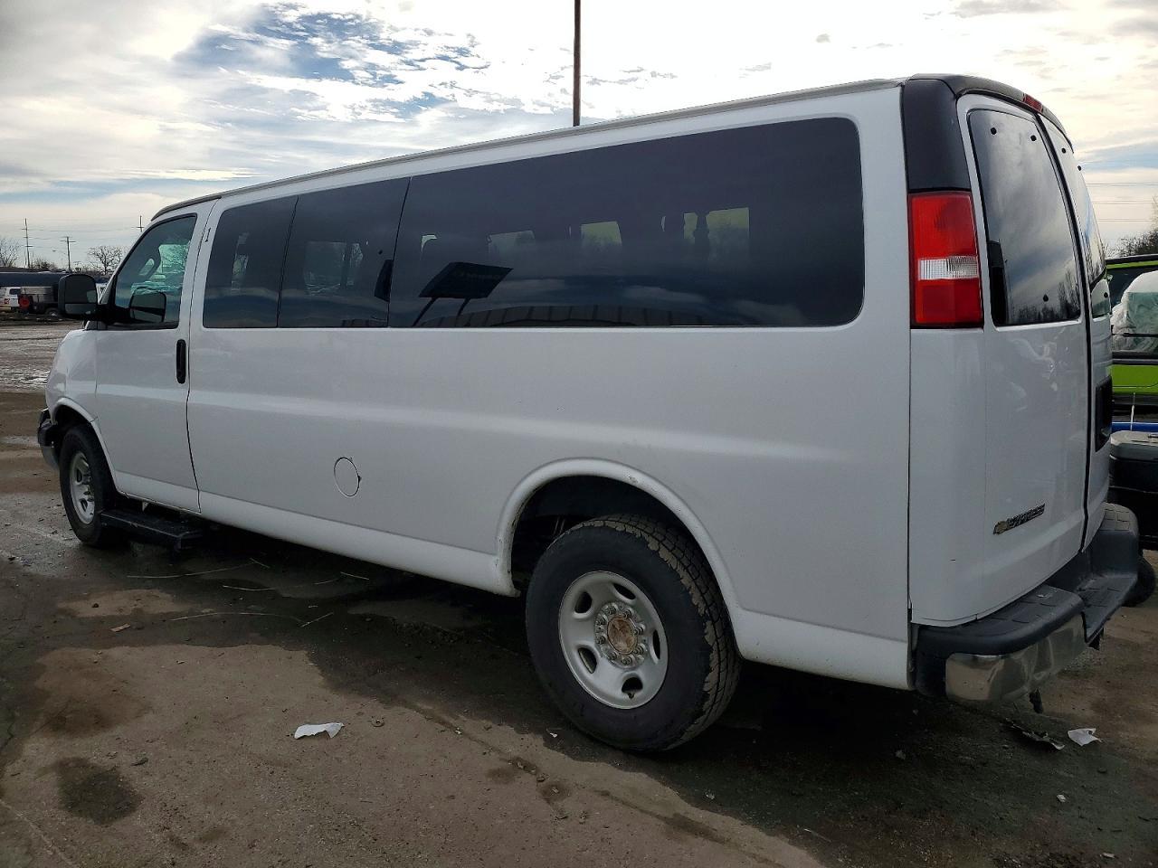 2019 Chevrolet Express G3500 LT