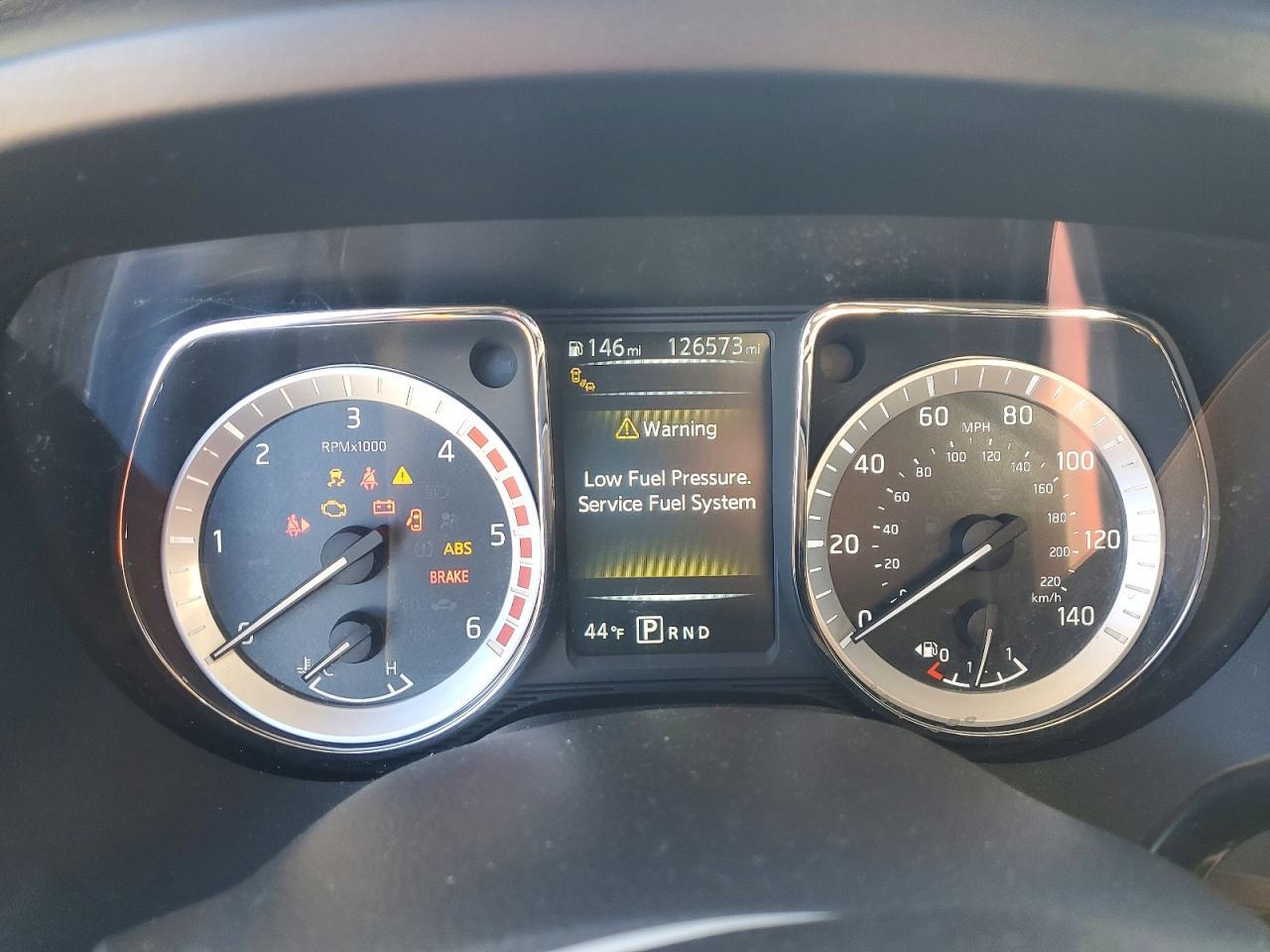 2016 Nissan Titan xd sl