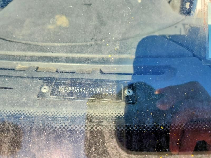 2006 Dodg Sprinter 2500 140