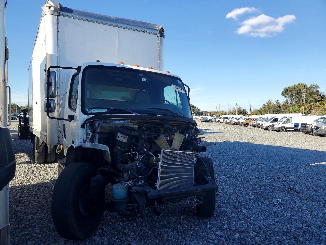 2013 Freightliner Business Class M2 box Truck