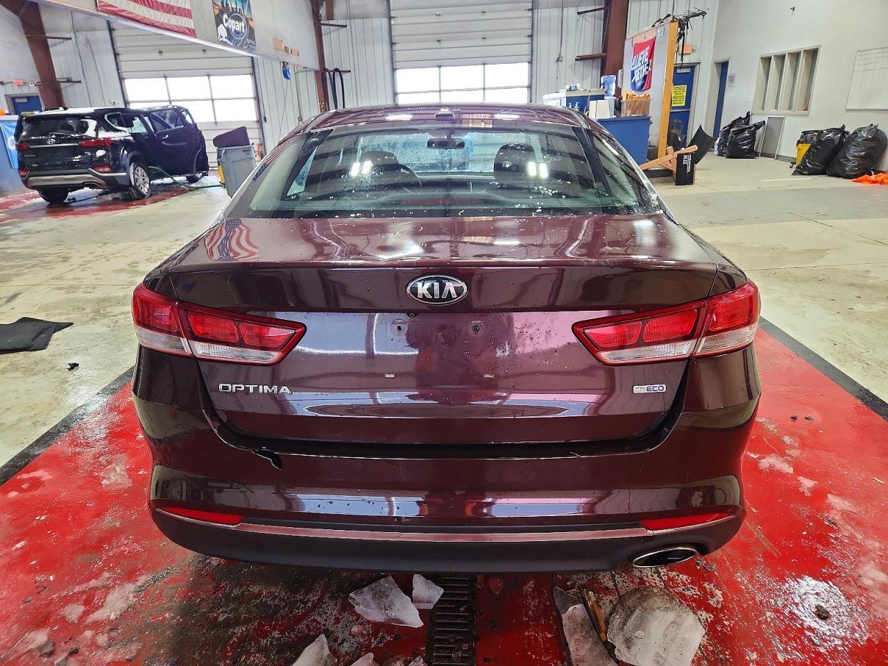 2016 KIA Optima lx