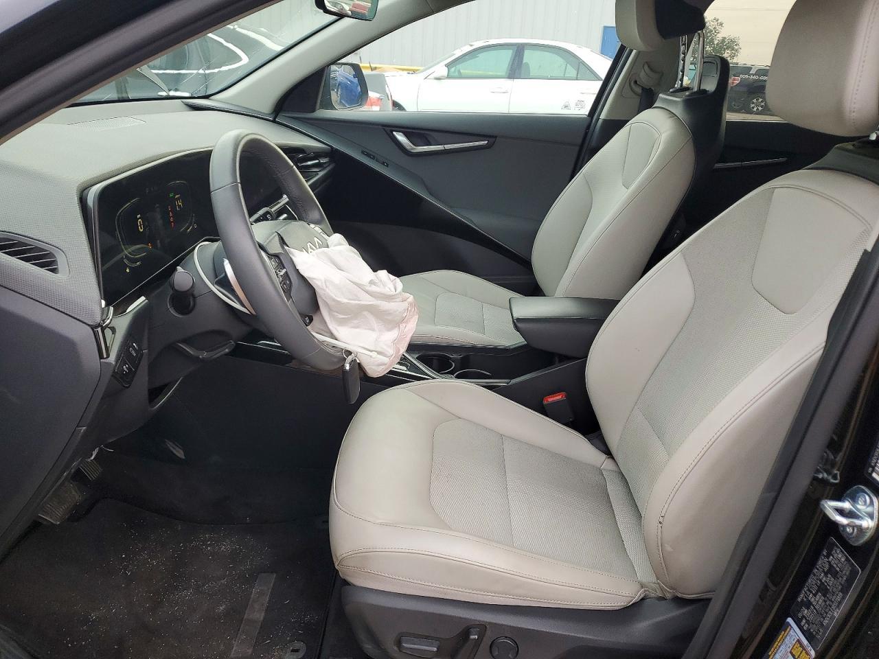 2024 KIA Niro ex