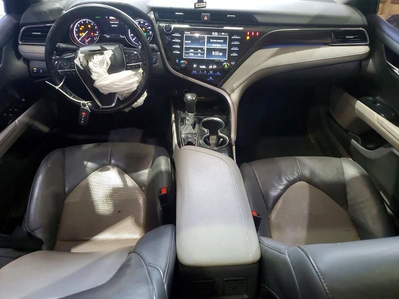 2020 Toyota Camry xle