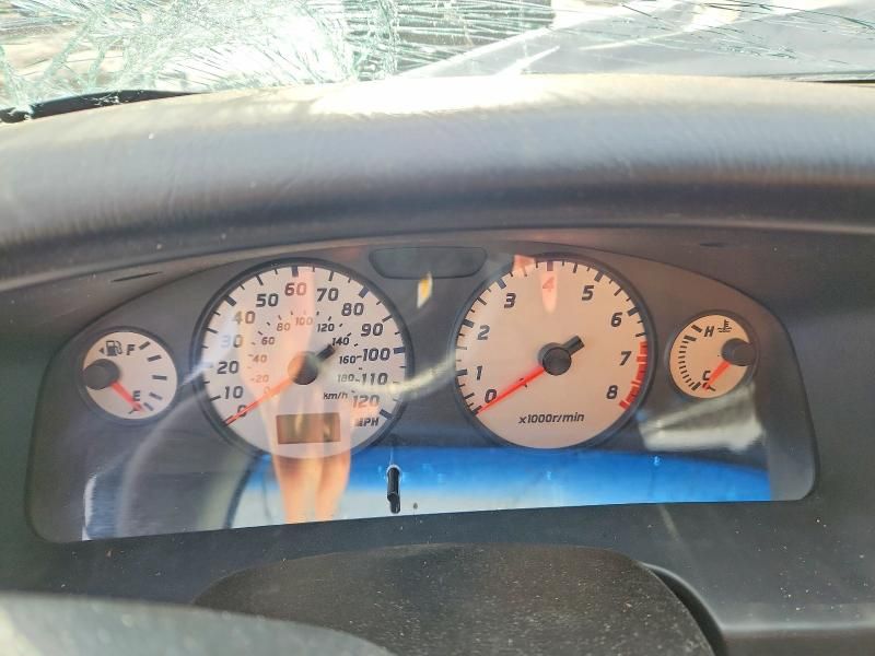 2002 Nissan Pathfinder le