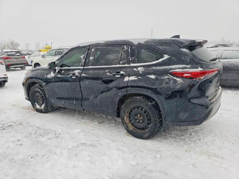 2022 Toyota Highlander Platinum