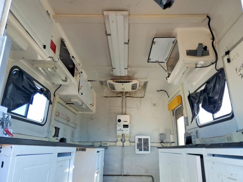 2016 Pelsue Trailer-Fiber Optic Trailer