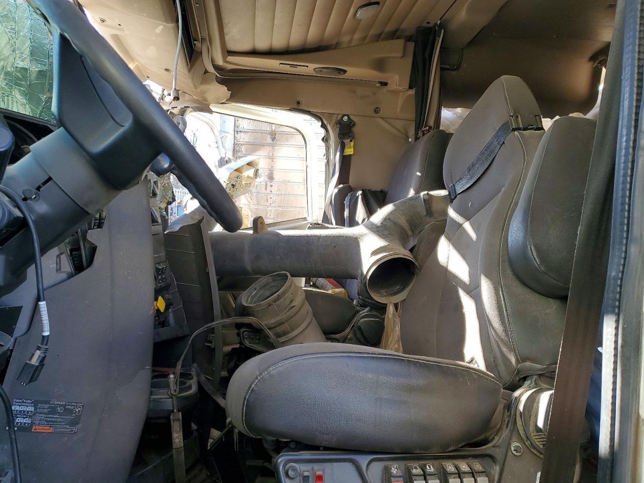 2021 International HX520 Semi Truck