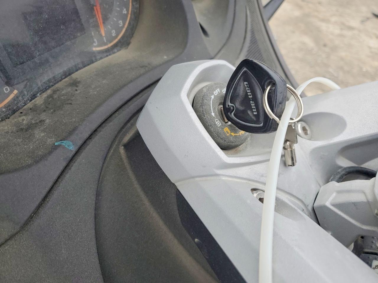 2012 Can-Am Spyder Roadster RT-LTD