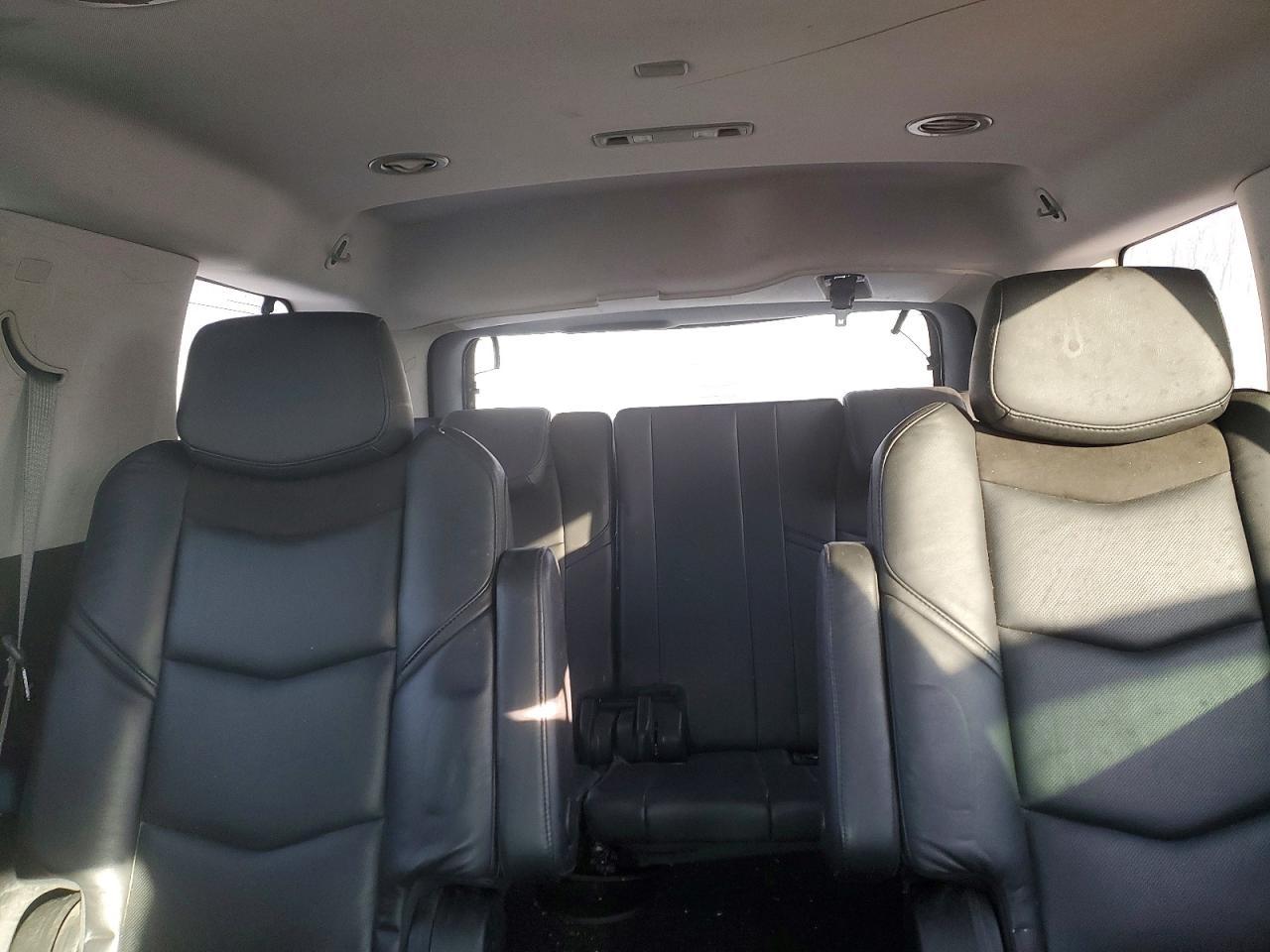 2019 Cadillac Escalade Luxury