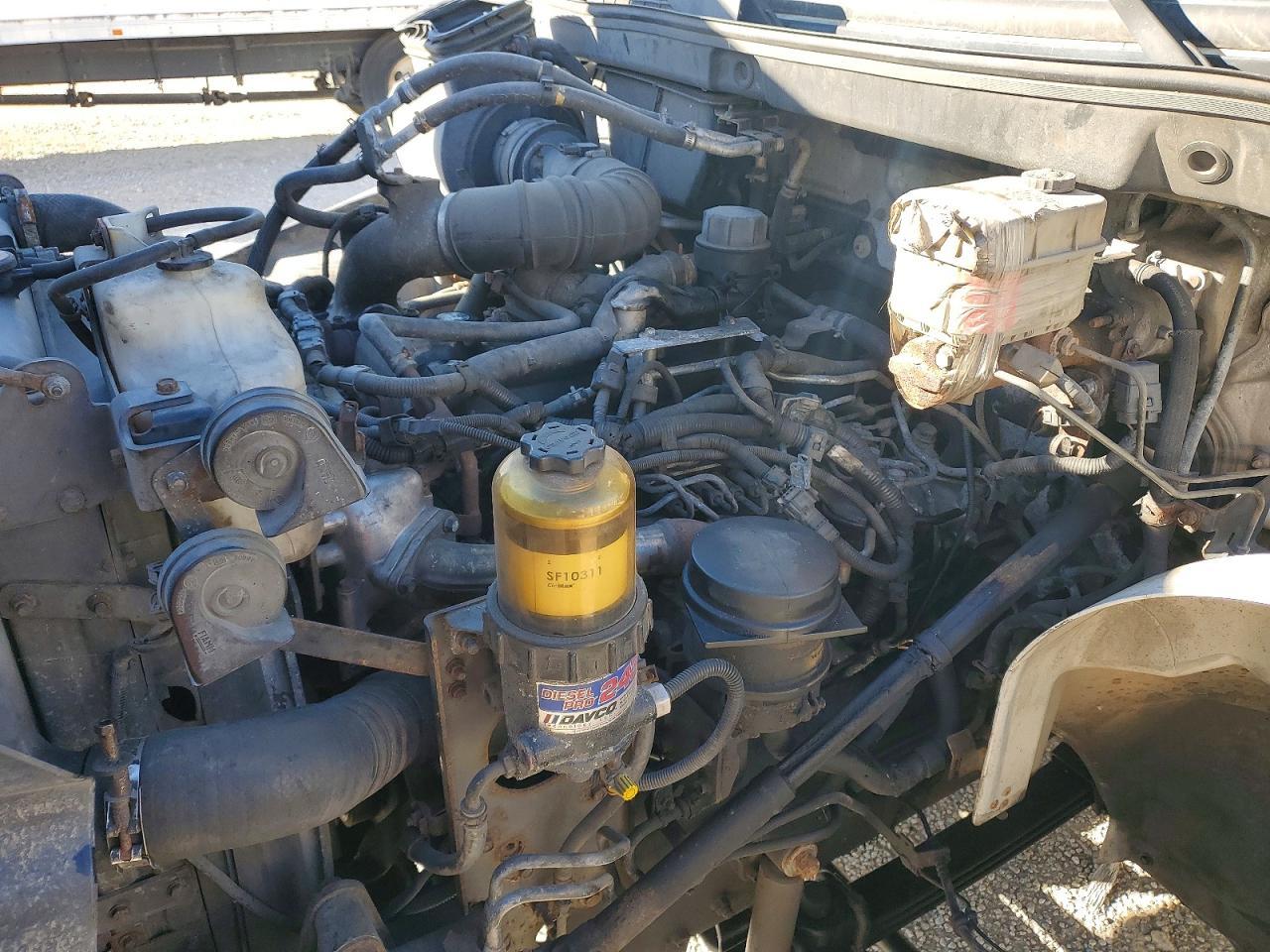 2016 Hino 258/268 BOX Truck