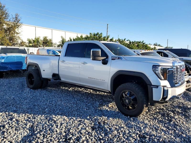 2024 GMC Sierra K3500 Denali
