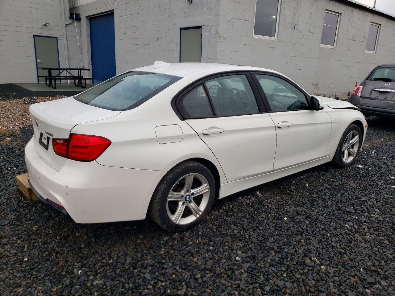 2014 BMW 328 xi Sulev