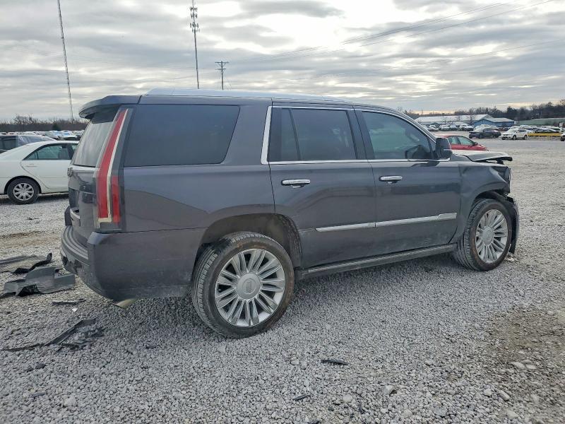 2018 Cadillac Escalade Platinum