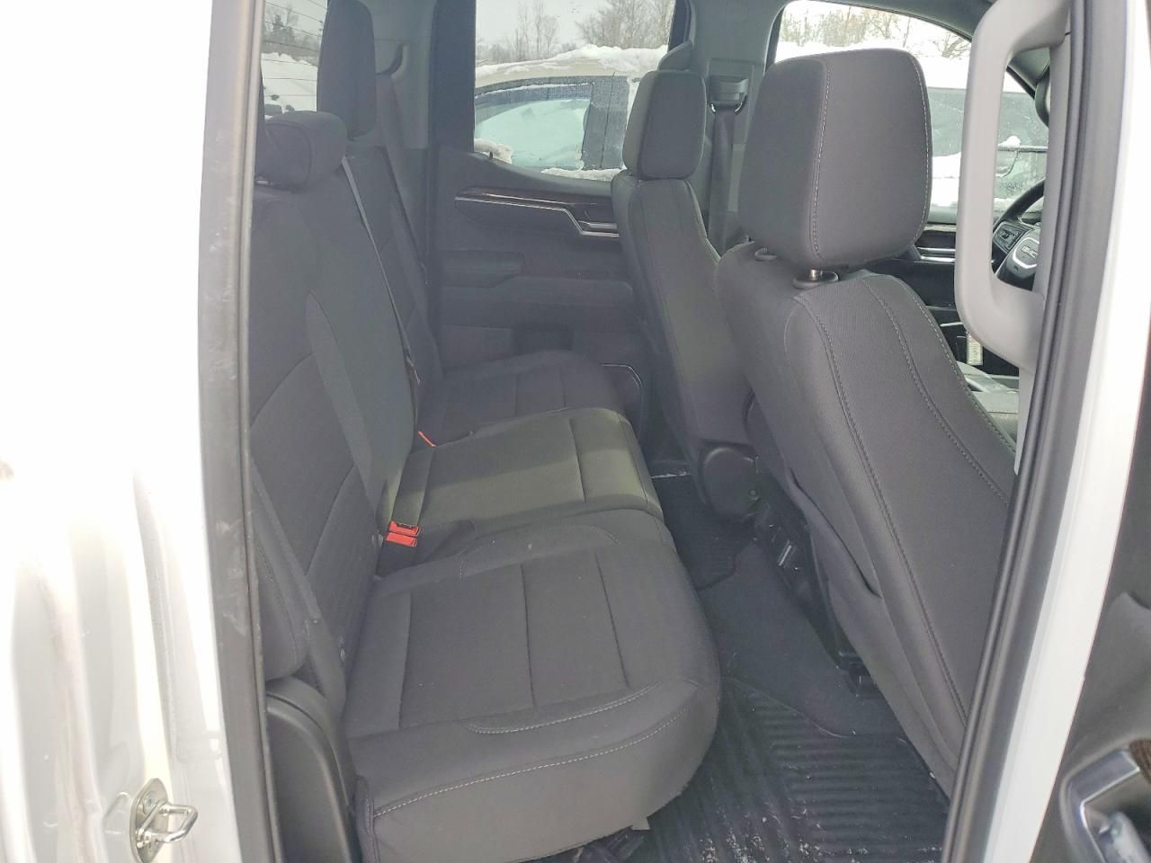 2023 GMC Sierra K1500 sle