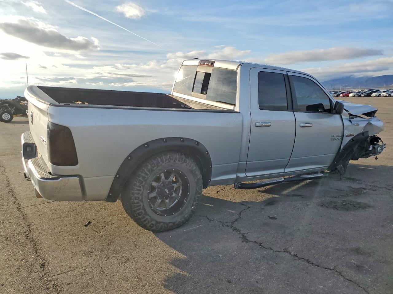 2016 Dodge RAM 1500 SLT
