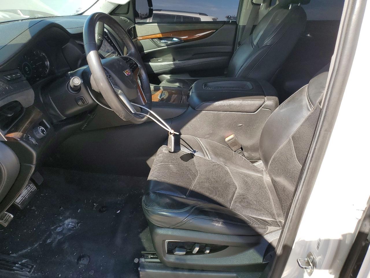 2020 Cadillac Escalade Luxury