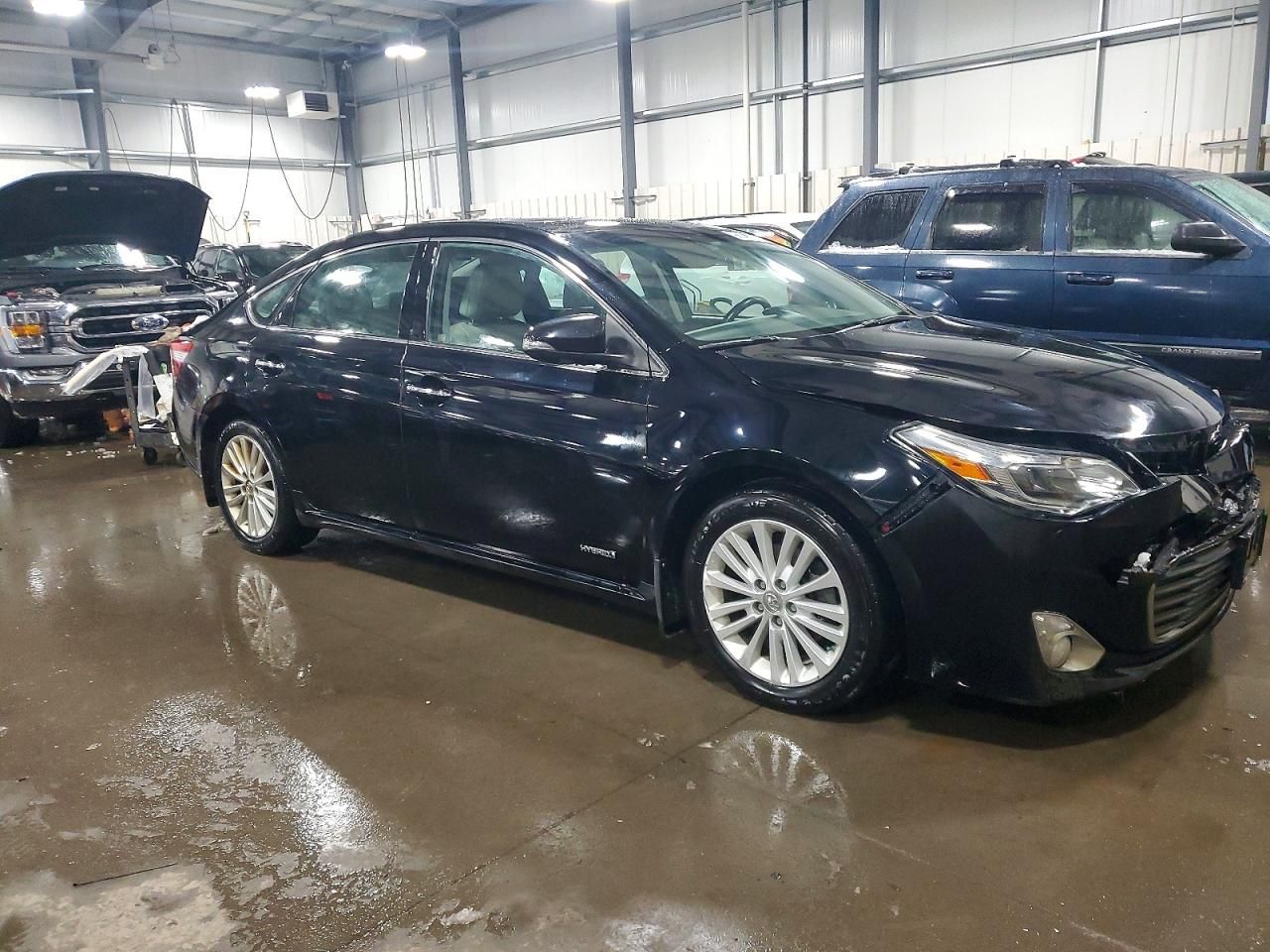 2013 Toyota Avalon Hybrid